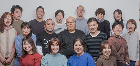 介護の匠のスタッフが全員そろっている写真